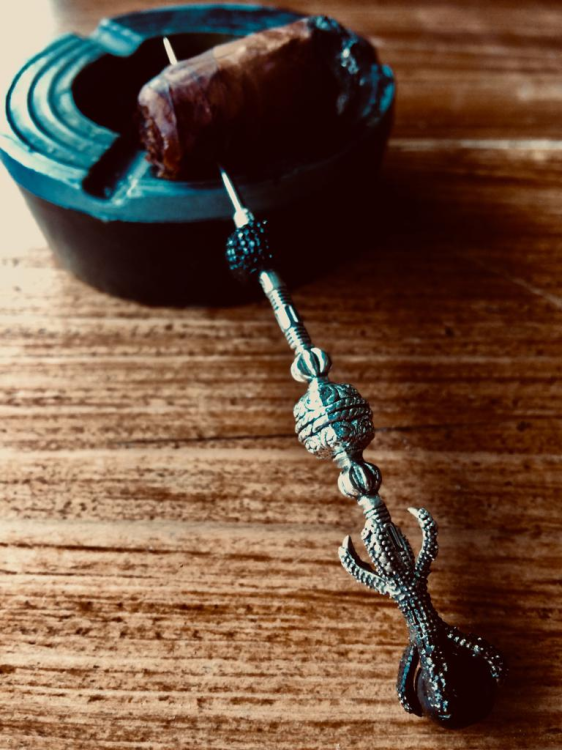 Puro İğnesi - Dagger Rollo